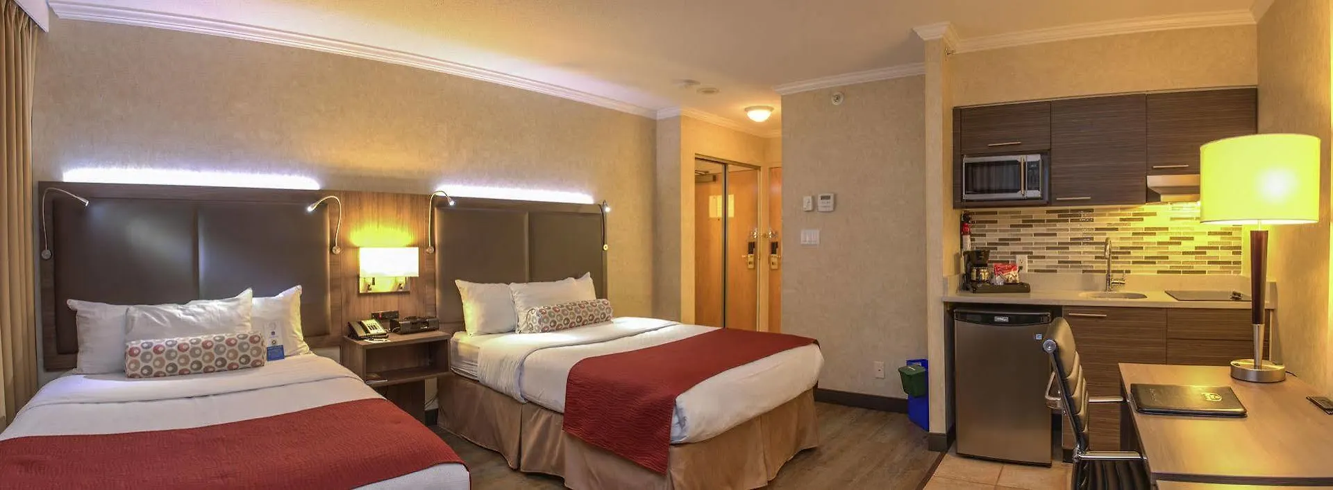 Grand Park Hotel & Suites Downtown Vancouver, Ascend Hotel Collection  Vancouver
