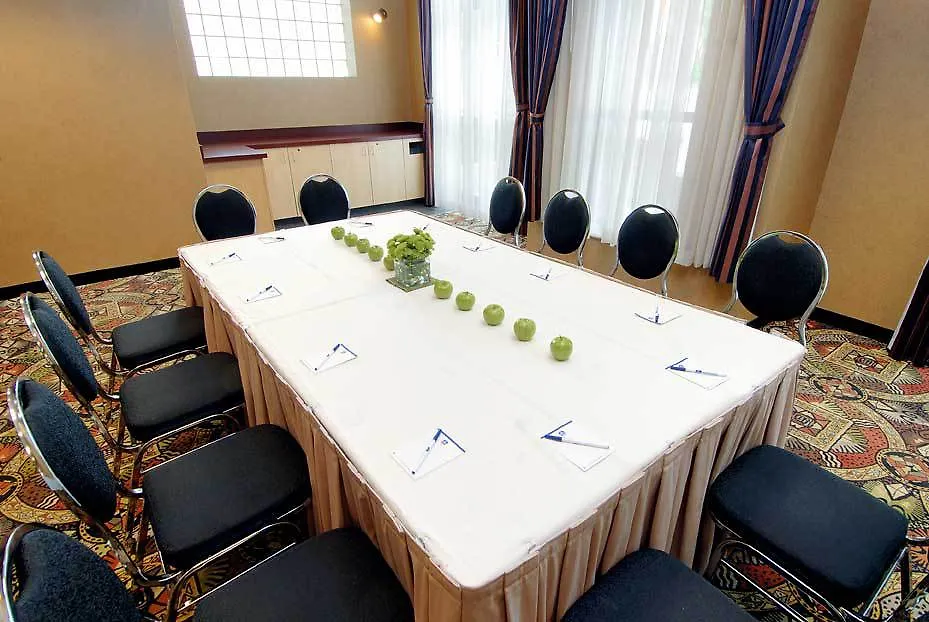 Grand Park Hotel & Suites Downtown Vancouver, Ascend Hotel Collection 3*, Vancouver Kanada