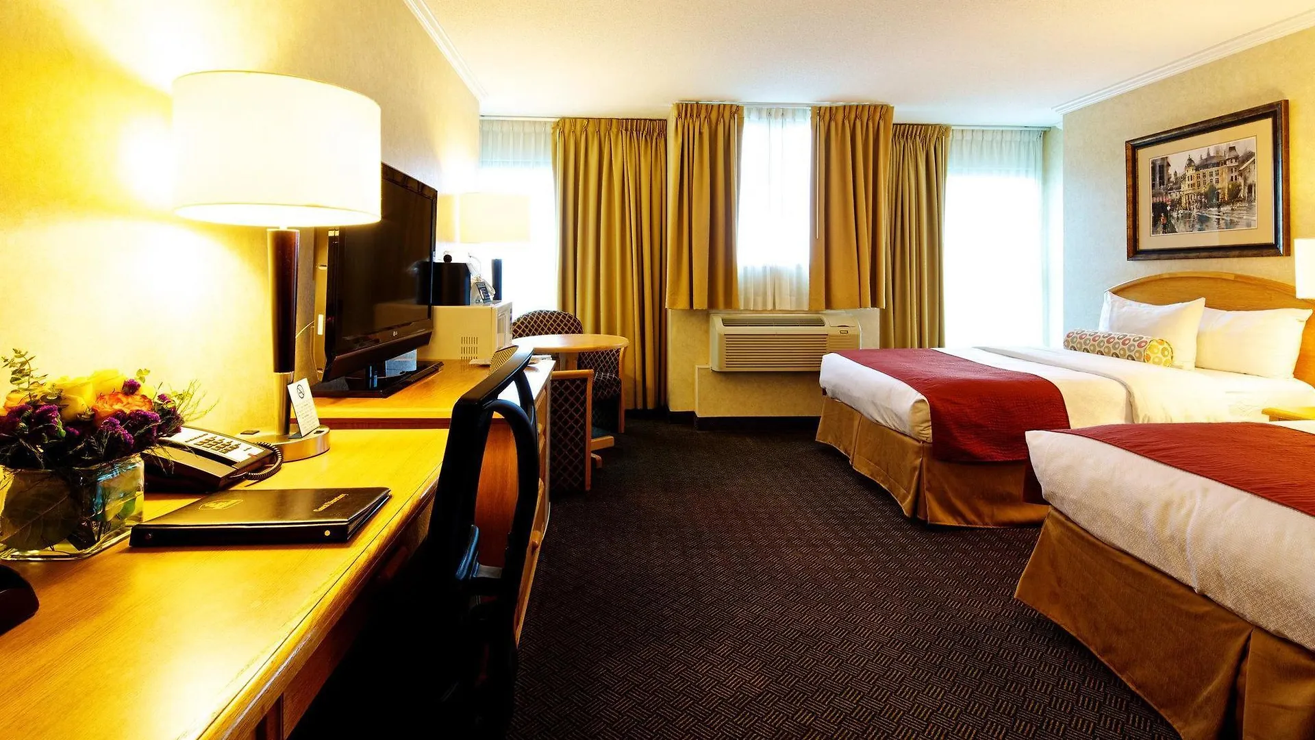 Grand Park Hotel & Suites Downtown Vancouver, Ascend Hotel Collection Canada